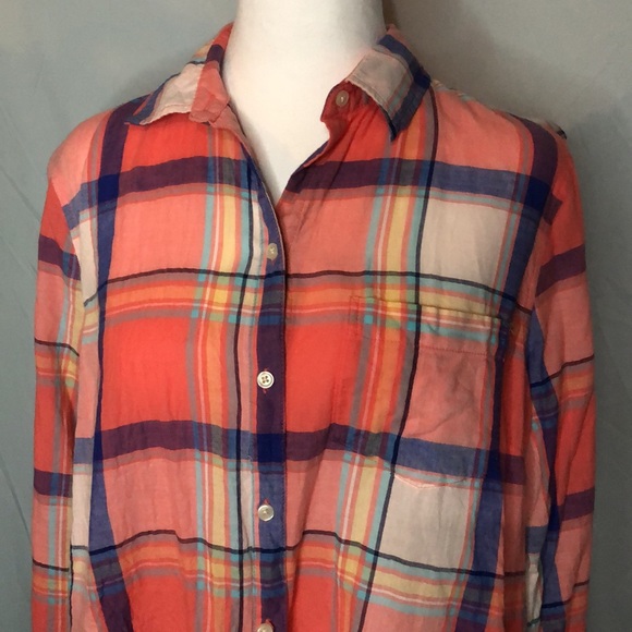 Old Navy The Classic Shirt Button Down Plaid Women’s Size Large EUC - Picture 3 of 7
